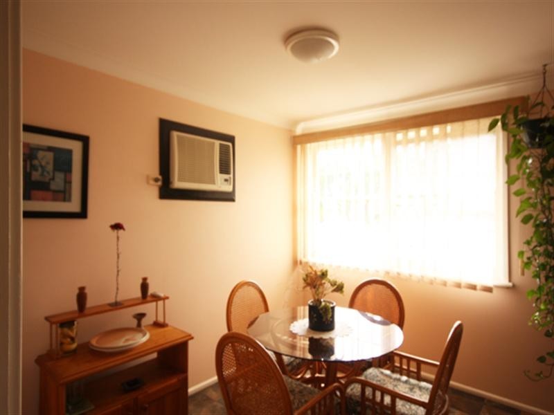 31 Edgar Street, Macquarie Fields NSW 2564