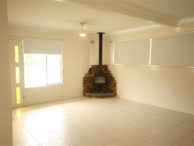 44 Carrington Circuit, Leumeah NSW 2560