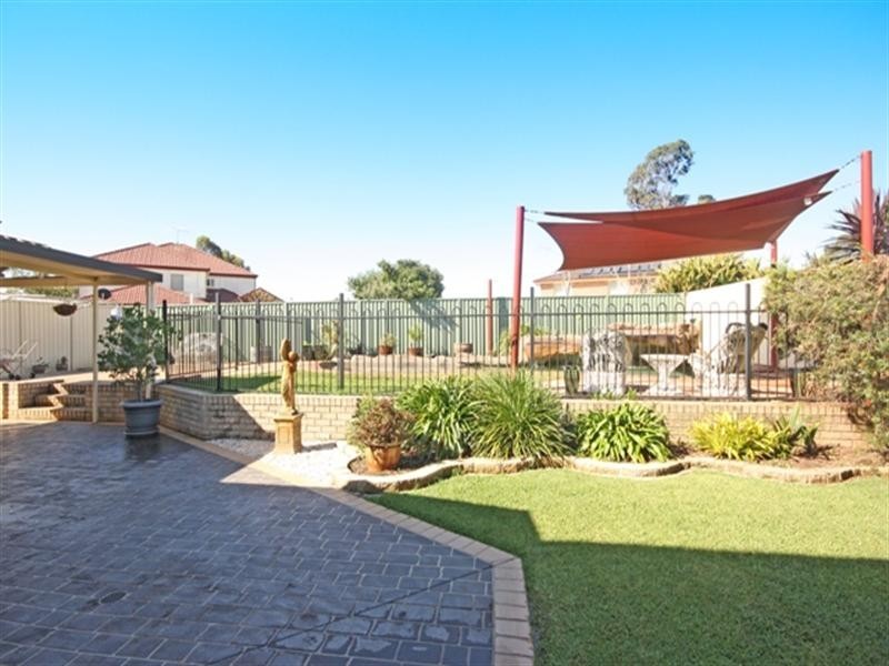 10 Clematis Place, Mount Annan NSW 2567
