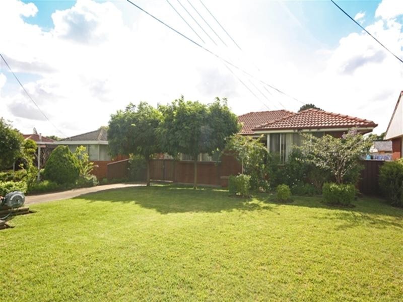 Macquarie Fields NSW 2564