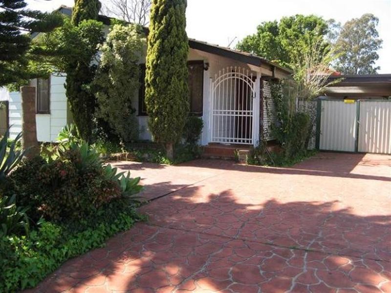 Macquarie Fields NSW 2564