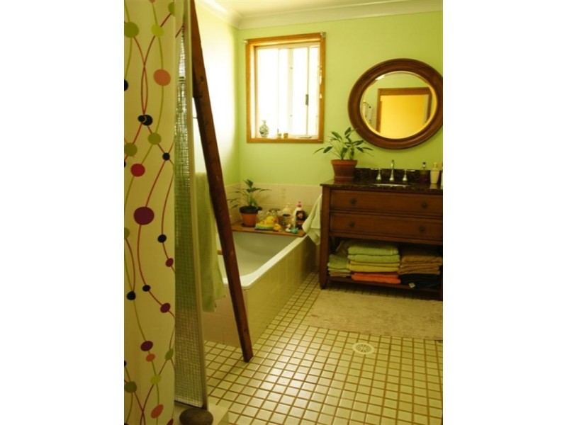 16 Holborn Street, Ambarvale NSW 2560