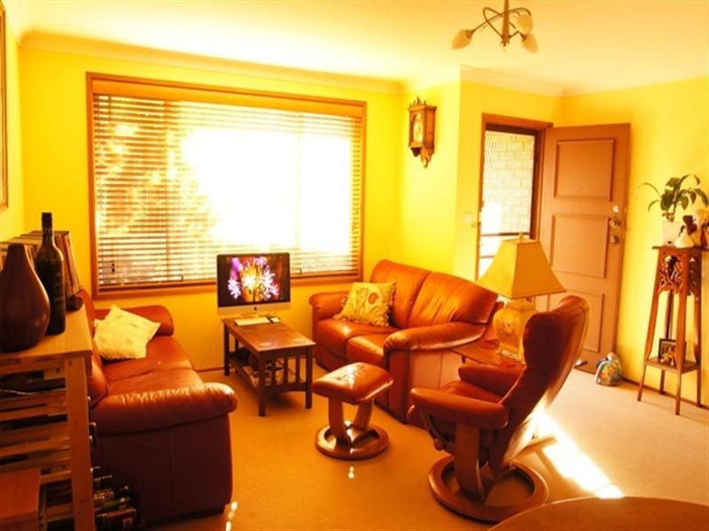 16 Holborn Street, Ambarvale NSW 2560