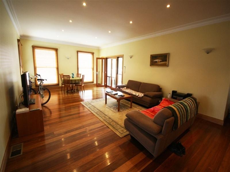 13 Governors Way, Macquarie Links NSW 2565