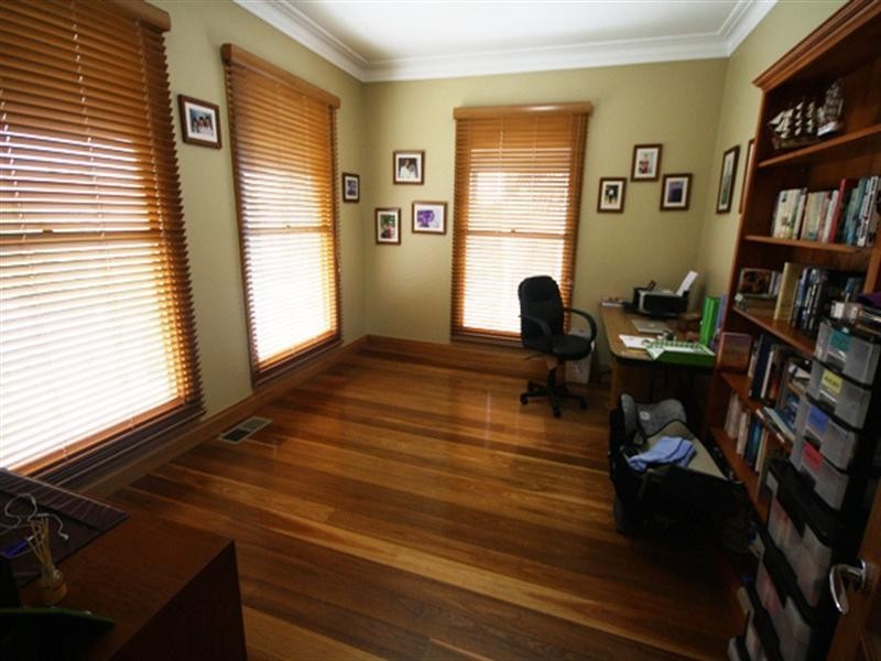 13 Governors Way, Macquarie Links NSW 2565