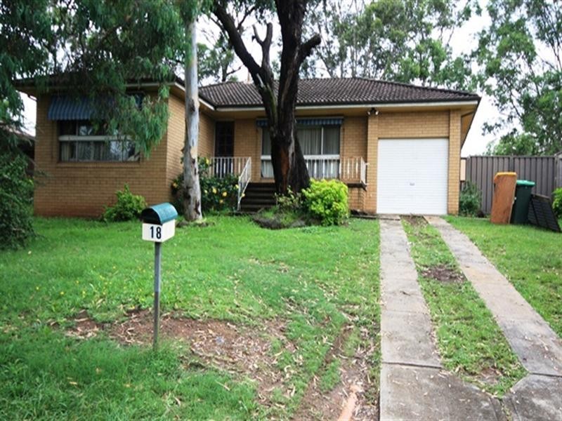 18 Lorikeet Road, Ingleburn NSW 2565