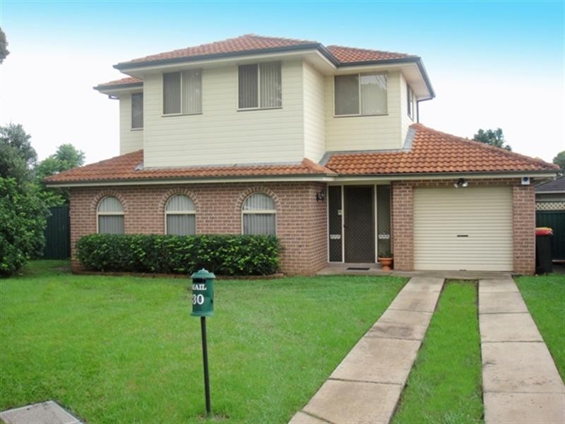 30 Groundsel Avenue, Macquarie Fields NSW 2564