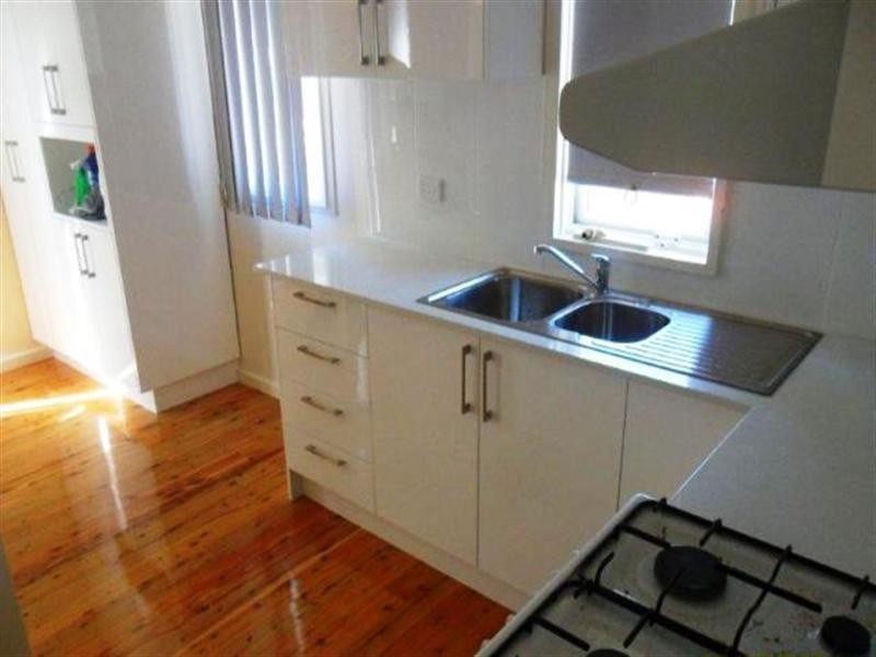 10 Creigan Road, Bradbury NSW 2560