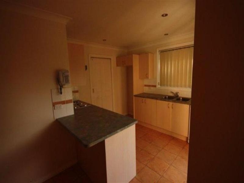 4/137 Cumberland Road, Ingleburn NSW 2565