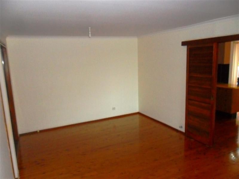 13 Dunkeld Place, St Andrews NSW 2566