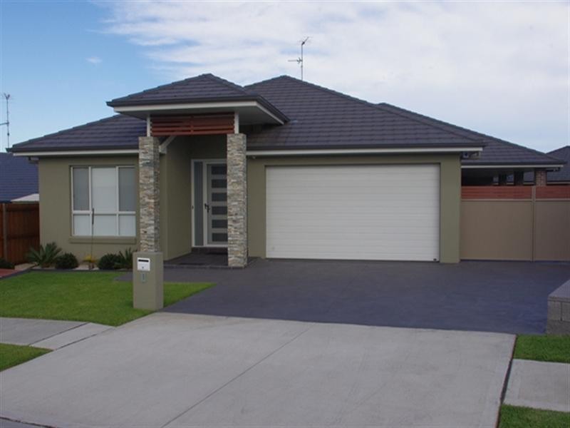 3 Dorset Street, Spring Farm NSW 2570