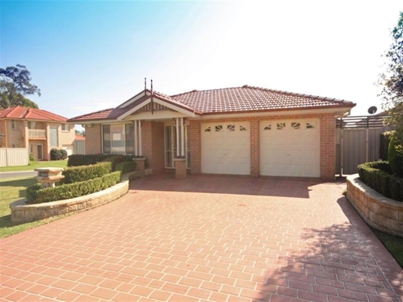 56 Fullerton Circuit, St Helens Park NSW 2560
