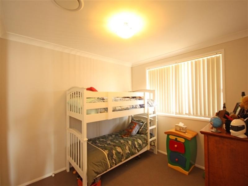 56 Fullerton Circuit, St Helens Park NSW 2560
