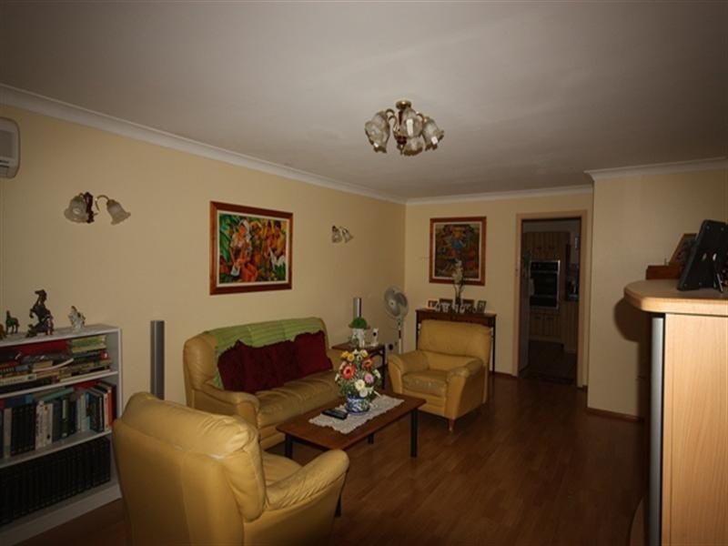 83 Kingsclaire Street, Leumeah NSW 2560