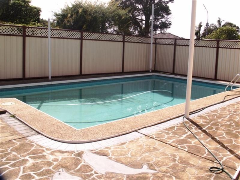 10 Galashiels Avenue, St Andrews NSW 2566