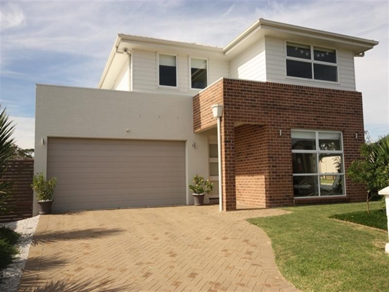 28 Franzman Avenue, Elderslie NSW 2570