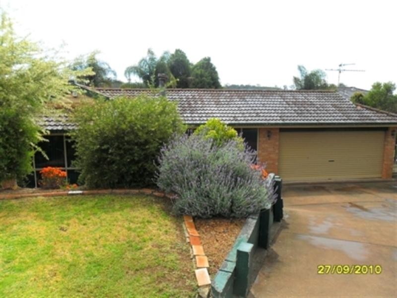 5 Chang Place, Kearns NSW 2558
