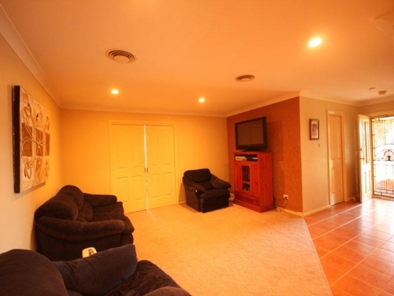 13 Veness Court, Narellan Vale NSW 2567