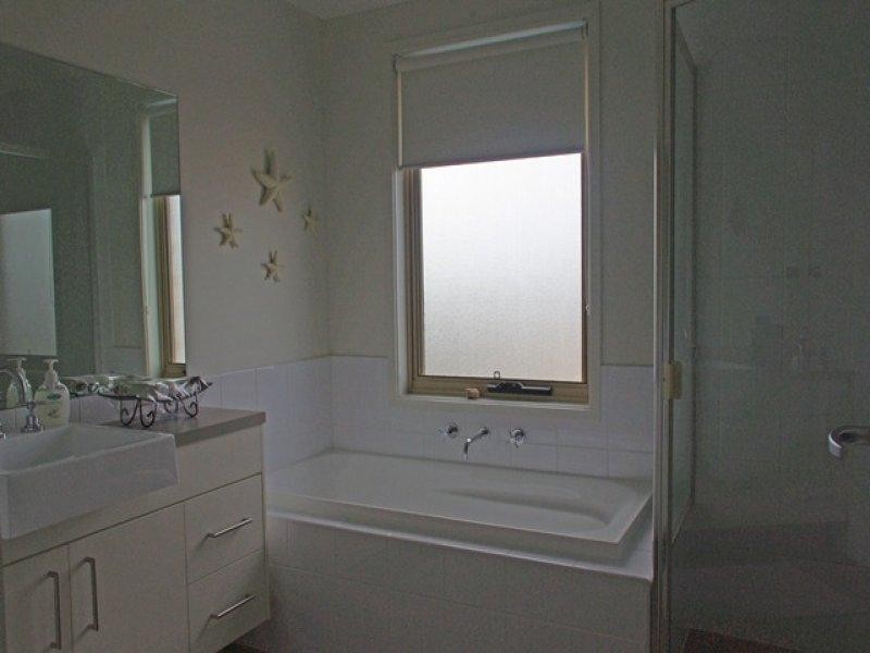 Elderslie NSW 2570