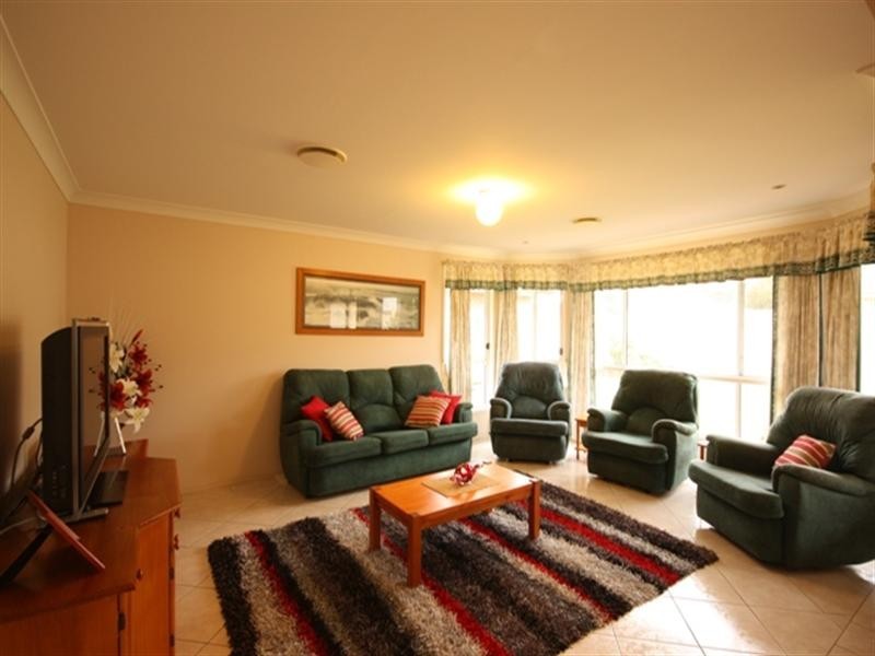 58 Englorie Park Drive, Glen Alpine NSW 2560