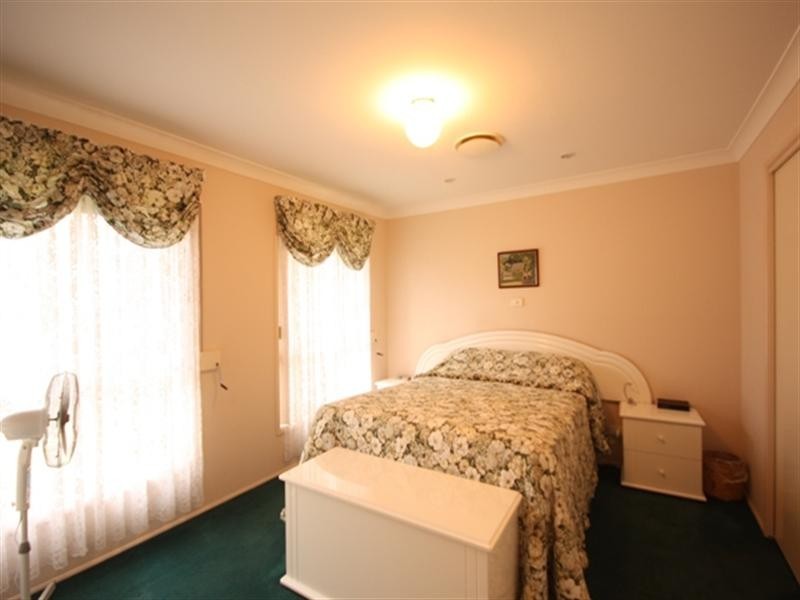 58 Englorie Park Drive, Glen Alpine NSW 2560