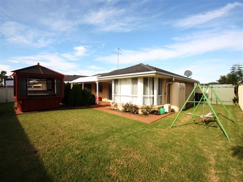 58 Englorie Park Drive, Glen Alpine NSW 2560