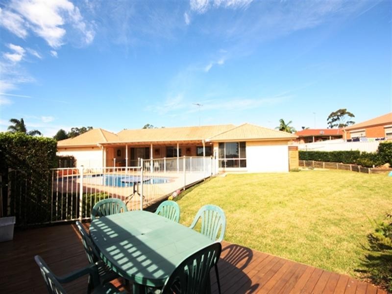 St Helens Park NSW 2560