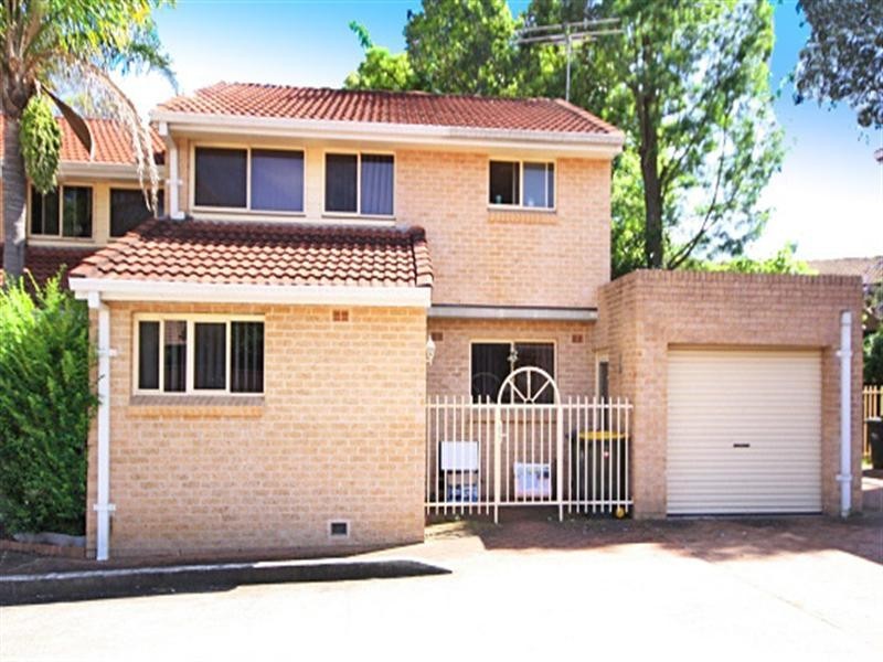 6/16 Cumberland Road, Ingleburn NSW 2565