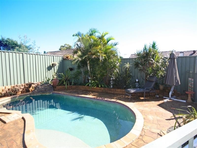 19 Ardrossan Crescent, St Andrews NSW 2566