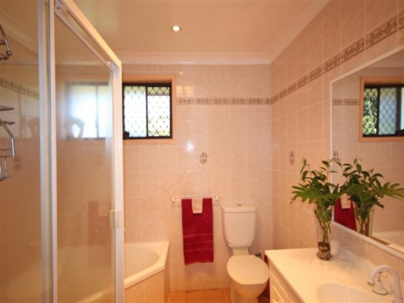 19 Ardrossan Crescent, St Andrews NSW 2566