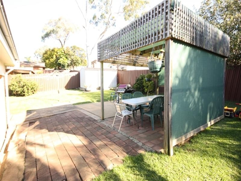 Bradbury NSW 2560