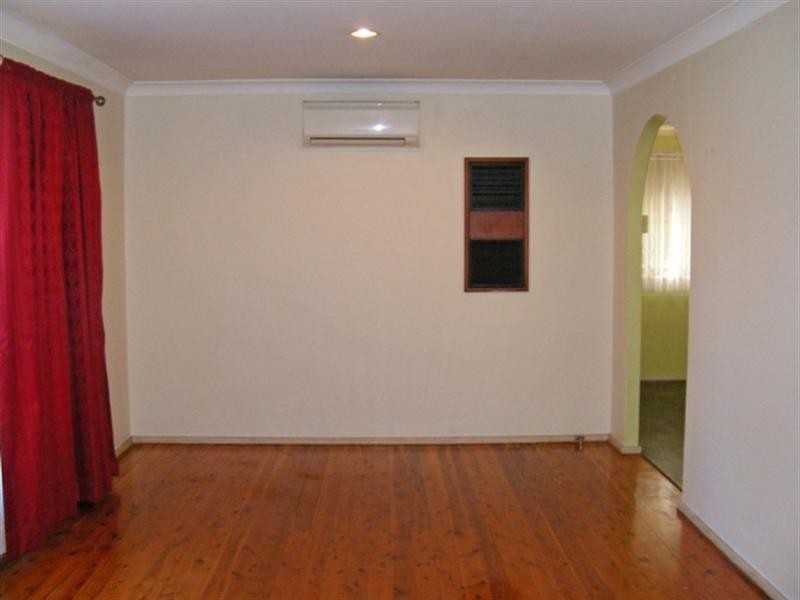 Glenfield NSW 2167