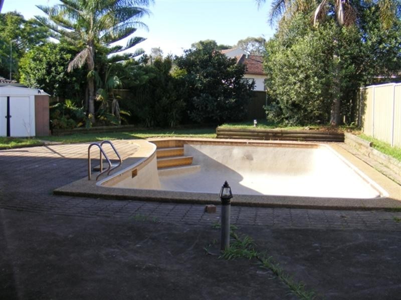 Glenfield NSW 2167