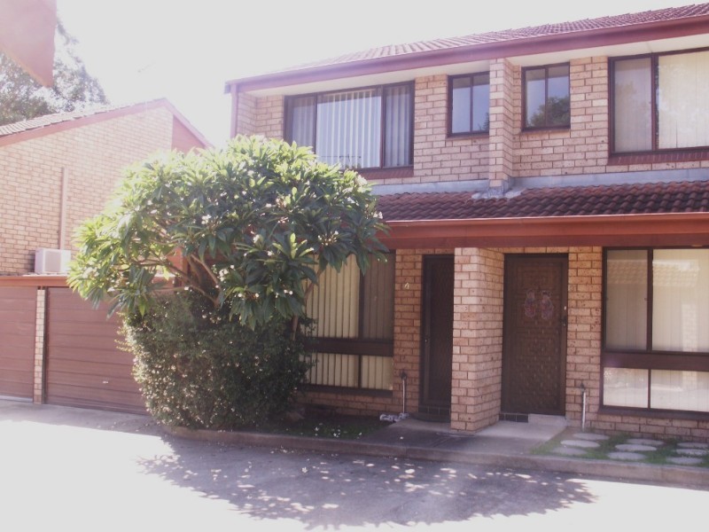 Macquarie Fields NSW 2564