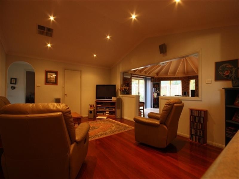 Glen Alpine NSW 2560