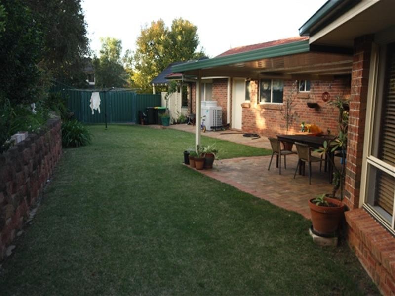 Glen Alpine NSW 2560