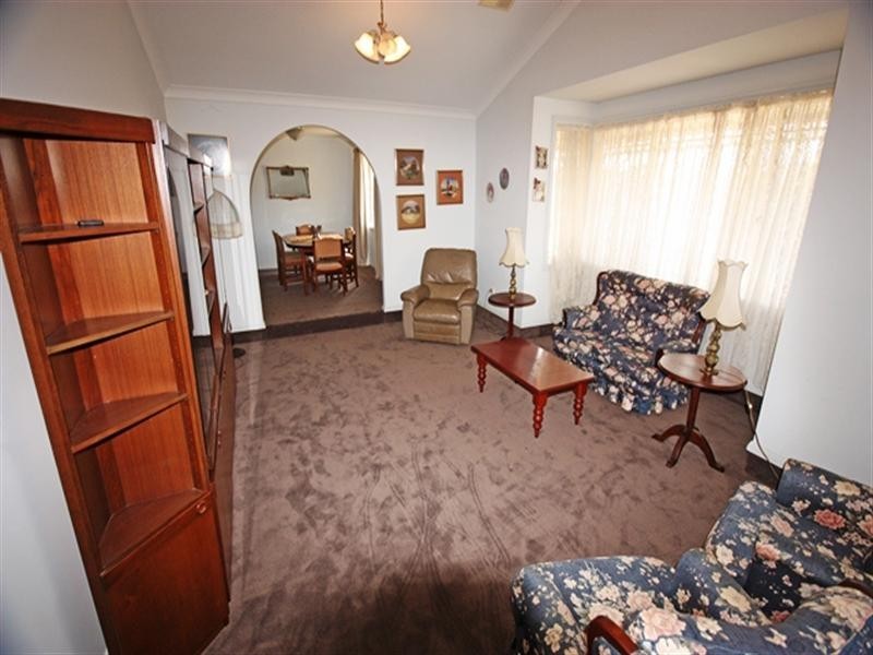 Glen Alpine NSW 2560