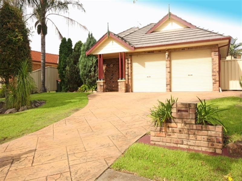 13 Veness Circuit, Narellan Vale NSW 2567