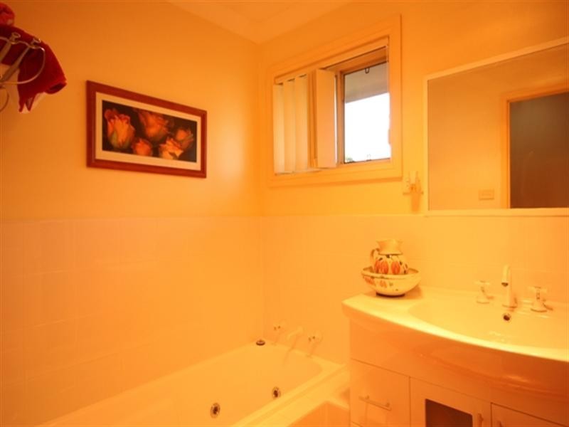 13 Veness Circuit, Narellan Vale NSW 2567