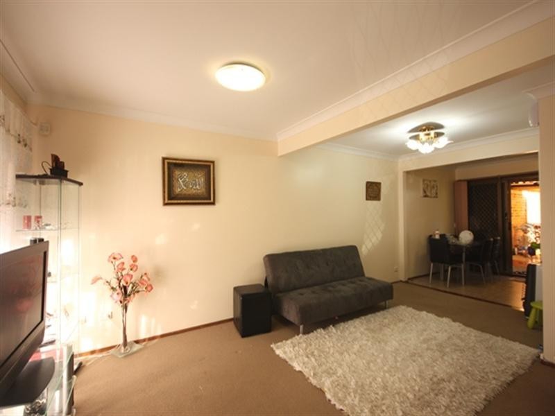 Macquarie Fields NSW 2564