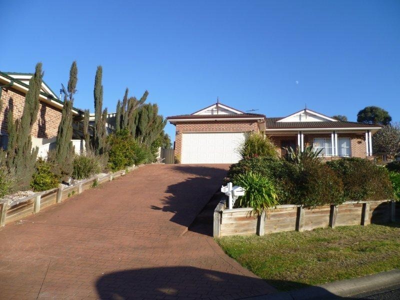 5 Hannah Place, Mount Annan NSW 2567