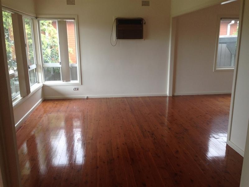 27 Austin Avenue, Campbelltown NSW 2560