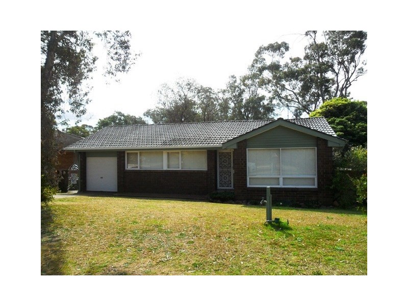 248 The Parkway, Bradbury NSW 2560