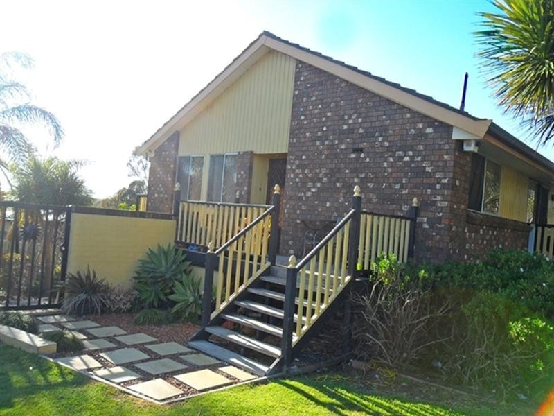 205 Wyangala Crescent, Leumeah NSW 2560