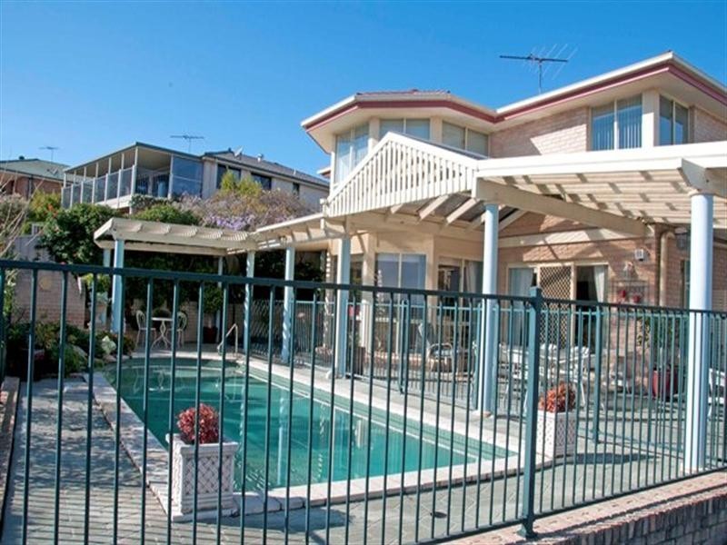 Glen Alpine NSW 2560