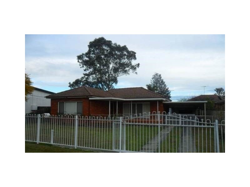 73 Kent Street, Minto NSW 2566