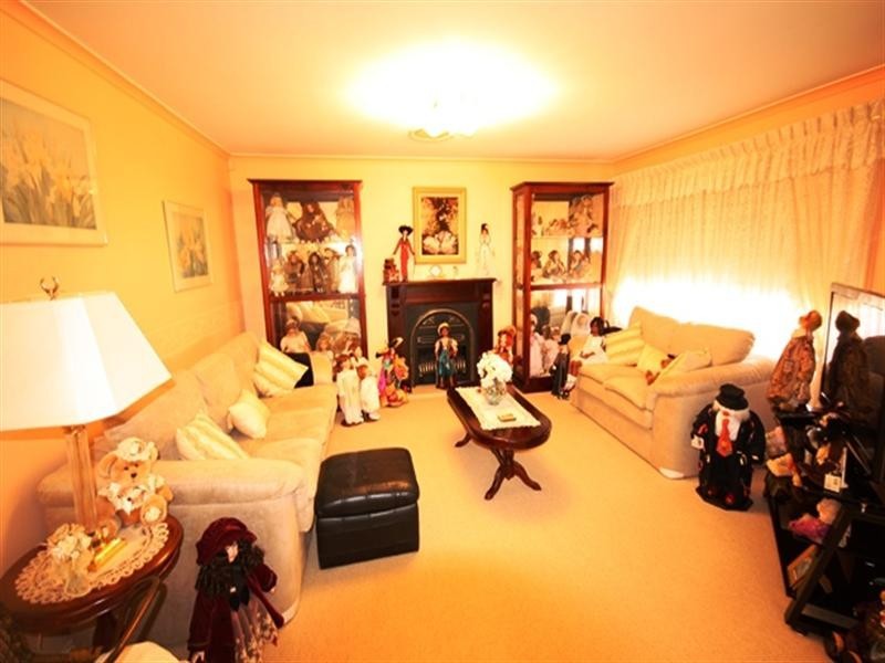 Glen Alpine NSW 2560