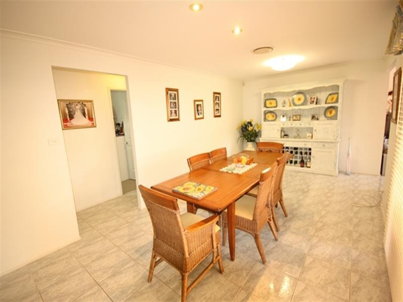 Glen Alpine NSW 2560