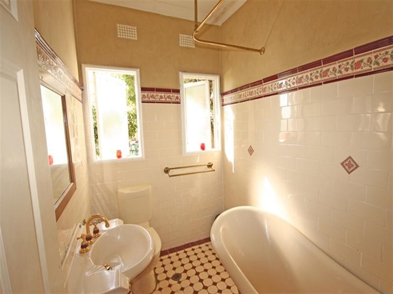 Bradbury NSW 2560