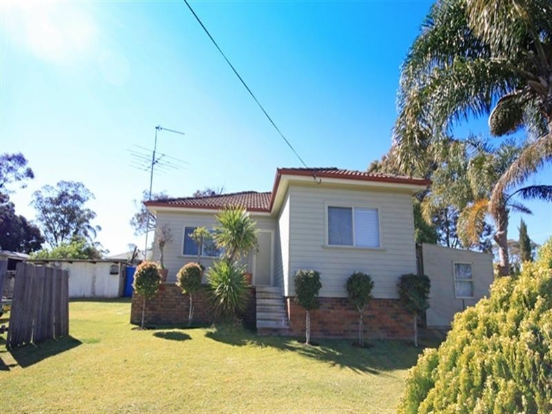 The Oaks NSW 2570